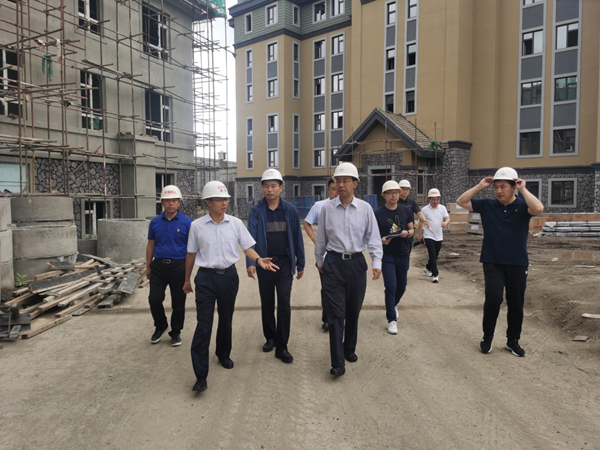 1长白山管委会辅导视察XPJ官网·江山府项目_副本.png