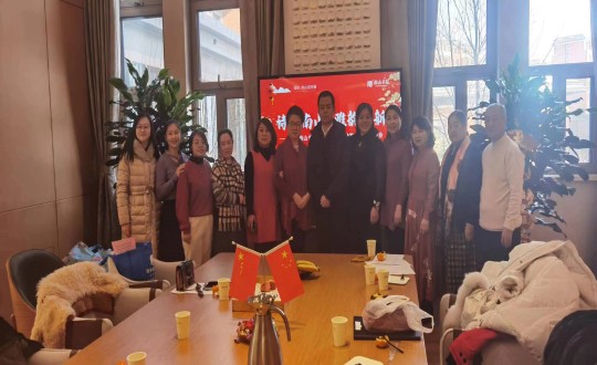 3.XPJ官网南山朗诵艺术沙龙新春诗会现场_副本.jpg