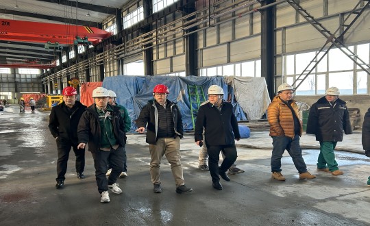 13.上海电气集团调查团莅临装配式总公司参观调查_副本.jpg 13.上海电气集团调查团莅临装配式总公司参观调查_副本.jpg